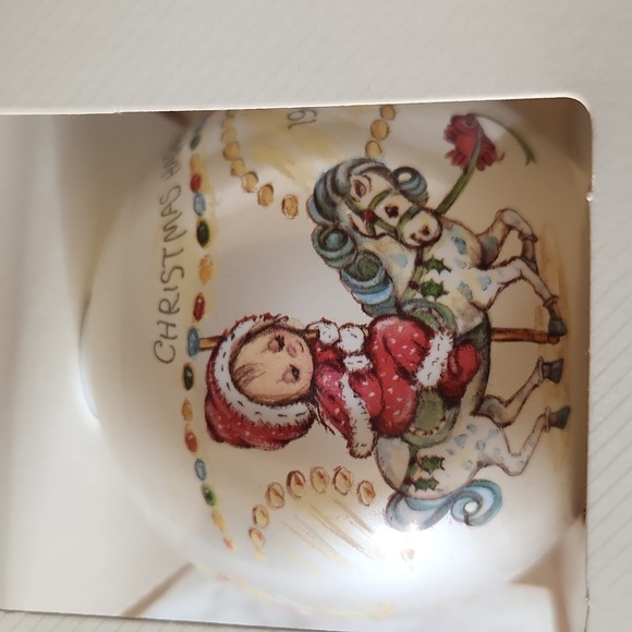 Betsey Clark 1983 Keepsake glass ornament for Hallmark - Picture 4 of 9